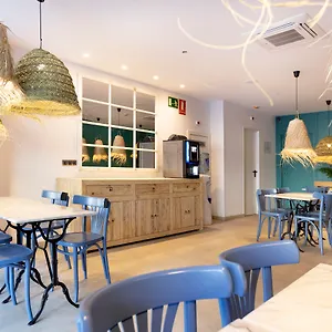https://hostal-bcn-port.catalonia-hotels.com
